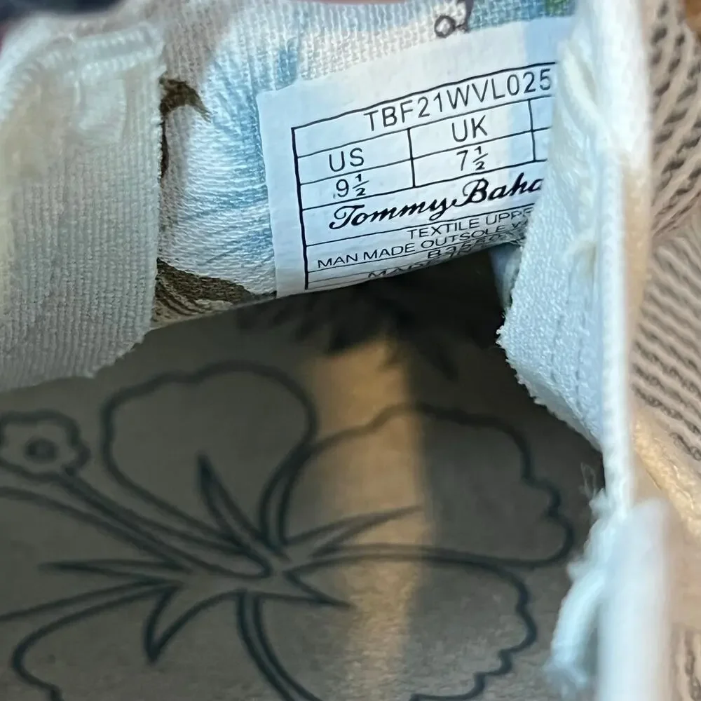 Tommy Bahama Shoes women’s 9.5 Sailor Slip On Gray White Stripe Canvas Casual